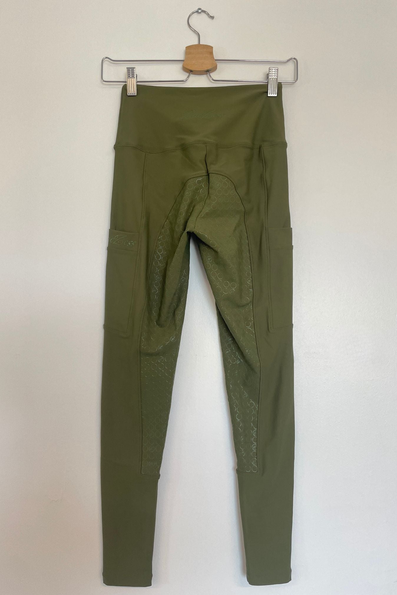 Pre💚 - XS, Full grip, Condition 3/3
