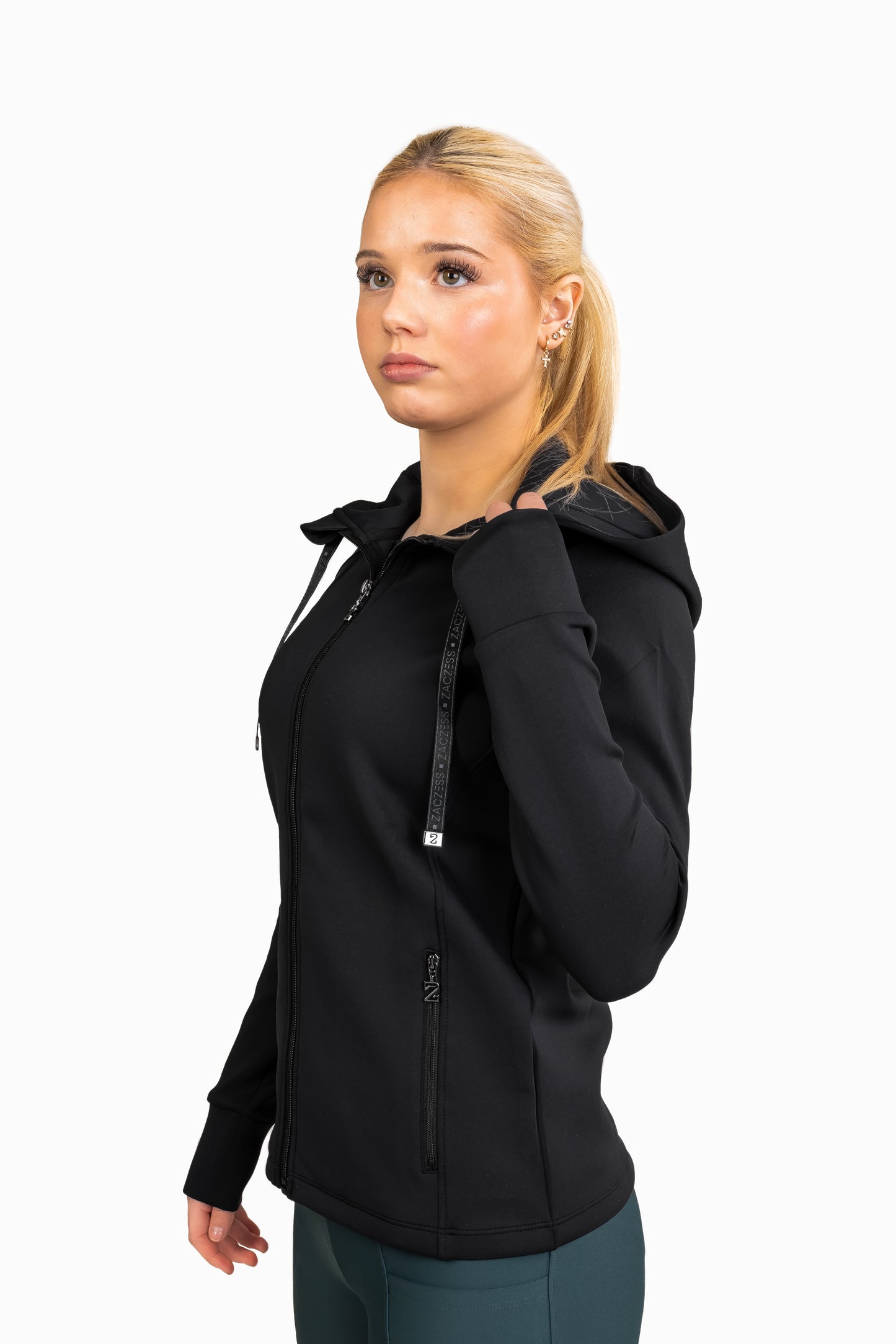YR - Brooklyn Schwarzer Hoodie
