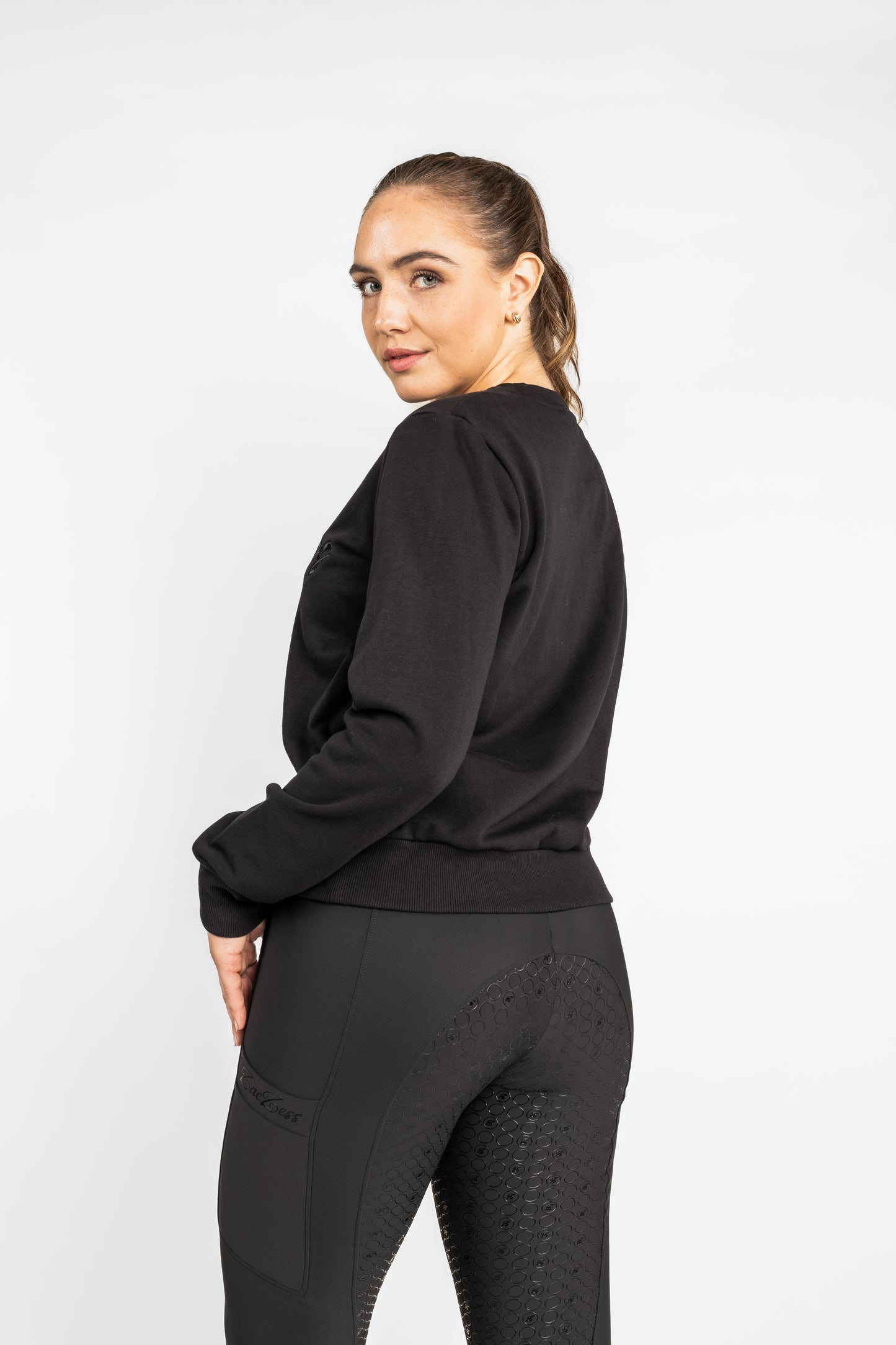 YR - Schwarzes Sweatshirt