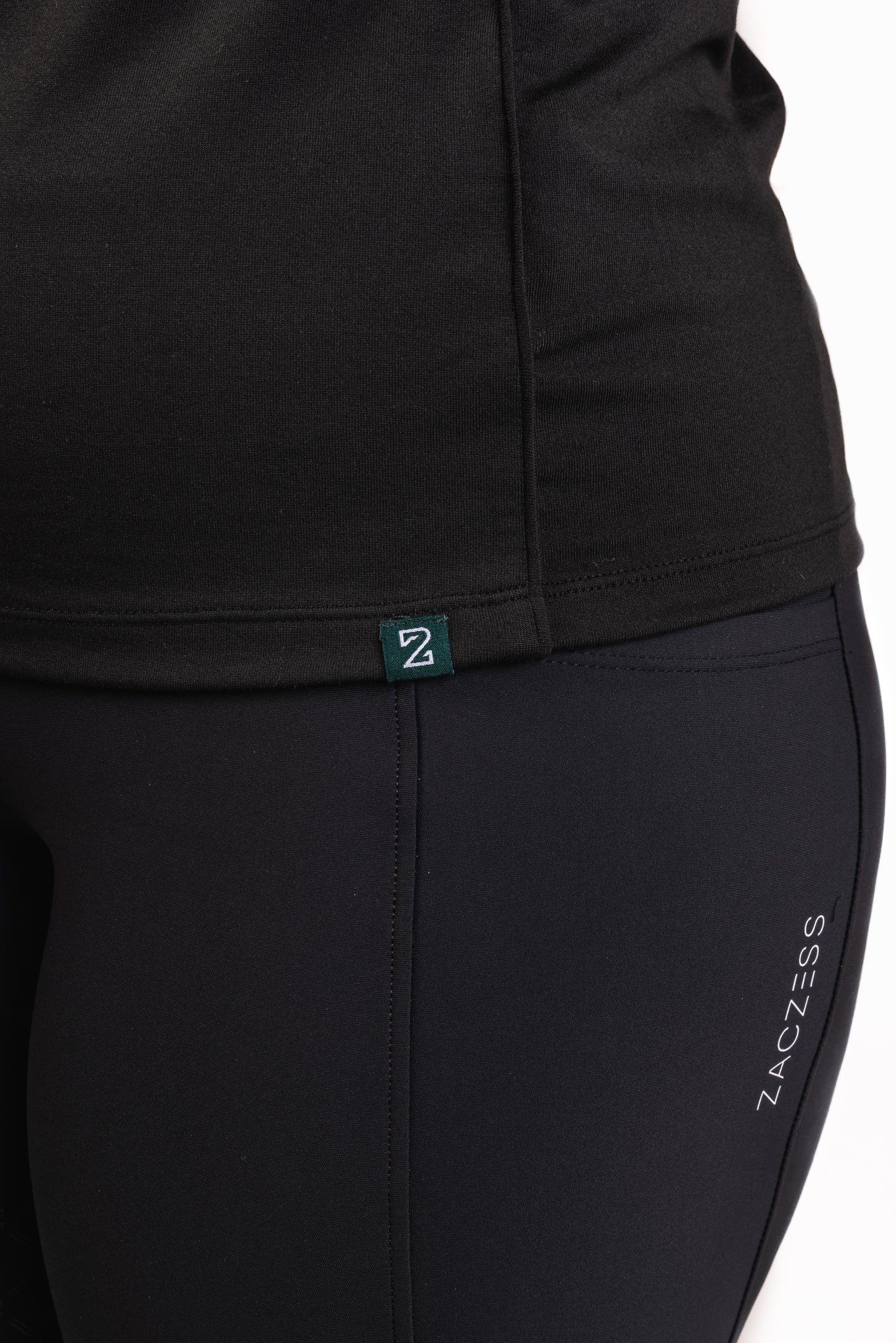 PLUS - Valencia Schwarze Basisschicht